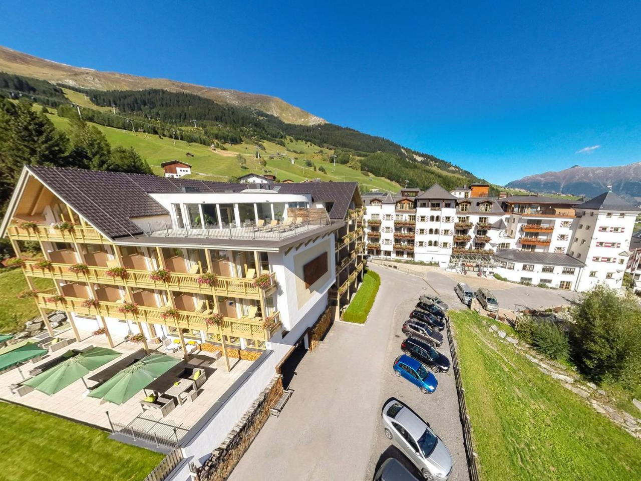 Natuerlich Hotel Mit Charakter ฟิสส์ ภายนอก รูปภาพ
